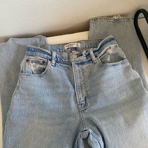 Curve love high rise 90’s straight Jeans